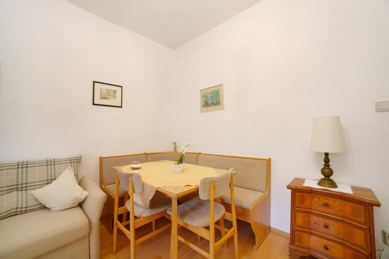 Villa Sabine - Berta Merano Bagian luar foto