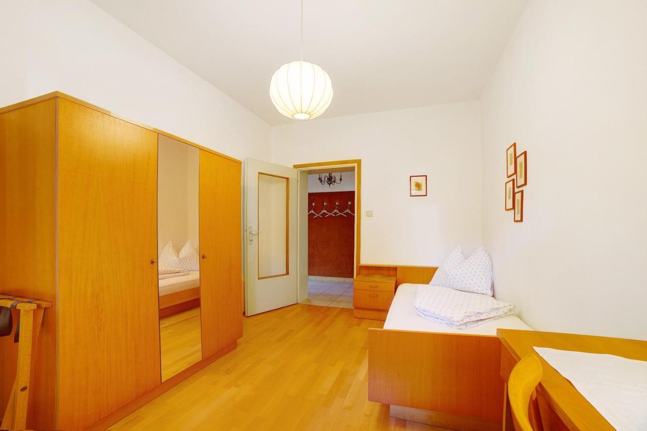 Villa Sabine - Berta Merano Bagian luar foto